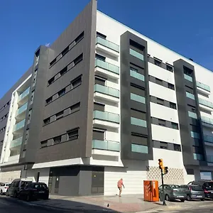 Malakatua Station, With Pool-parking Appartement
